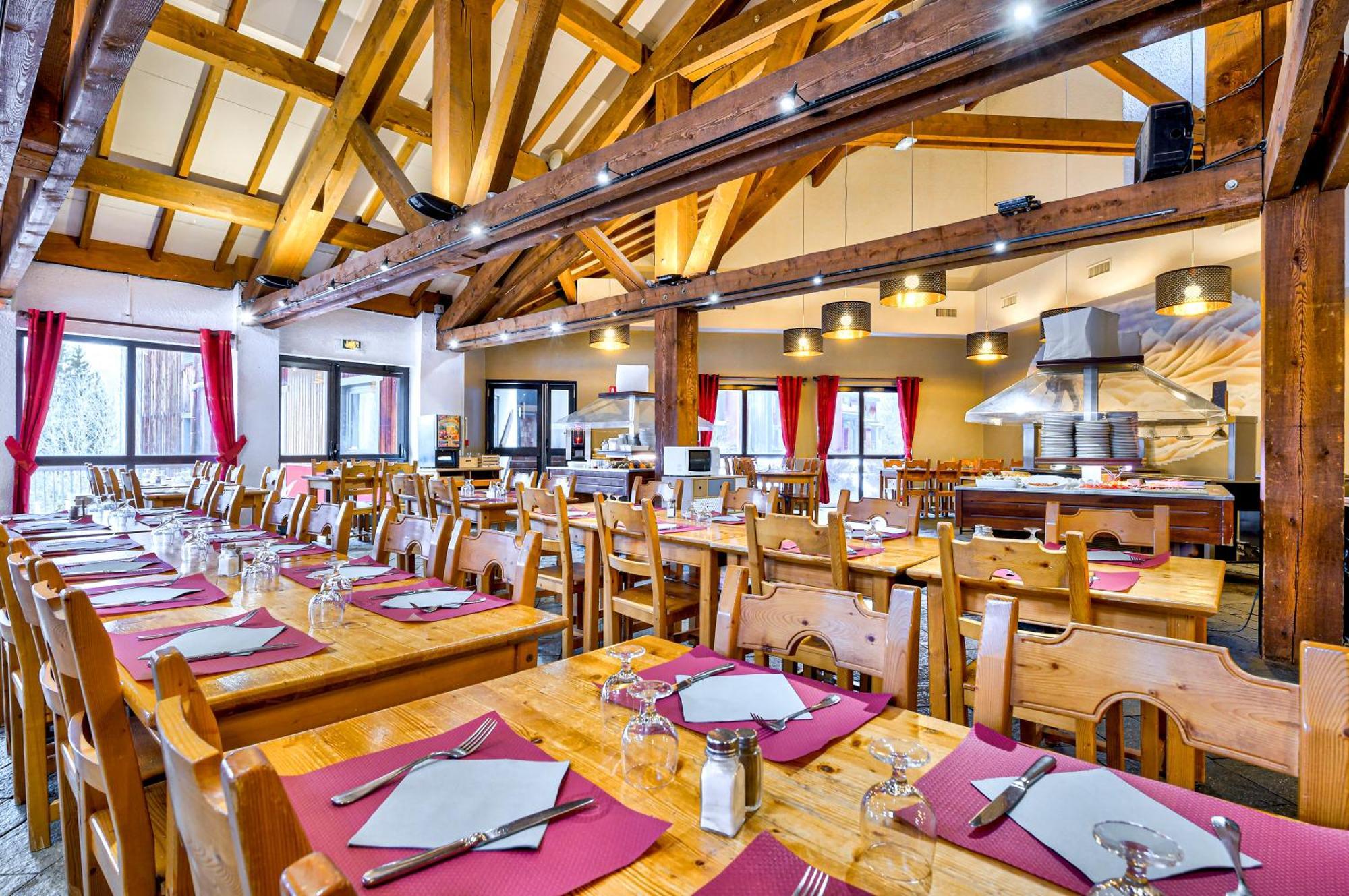 Village Club Les Tavaillons Ле Каро д'Араш Екстериор снимка