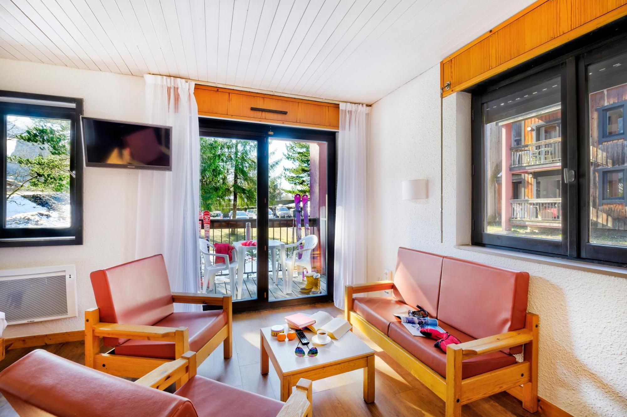 Village Club Les Tavaillons Ле Каро д'Араш Екстериор снимка