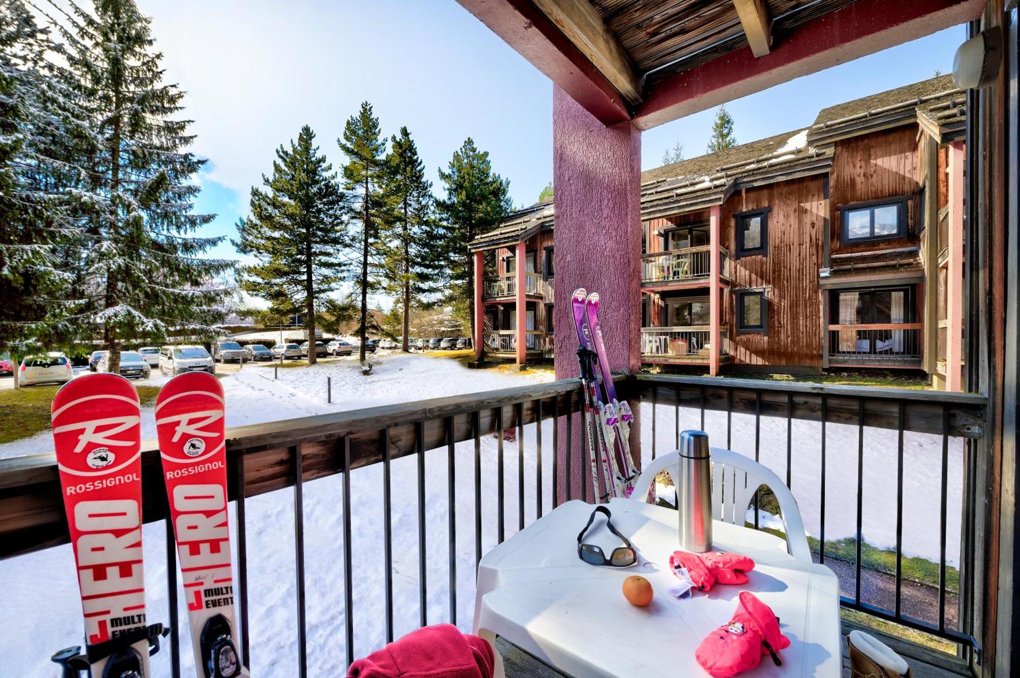 Village Club Les Tavaillons Ле Каро д'Араш Екстериор снимка